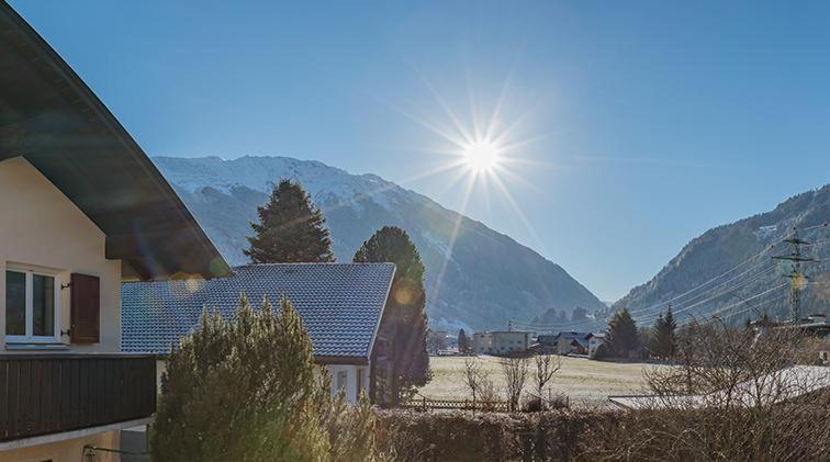 Kapellblick Apartamento Schruns Exterior foto